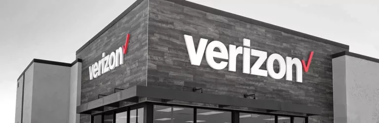 Esterno del negozio Verizon con logo