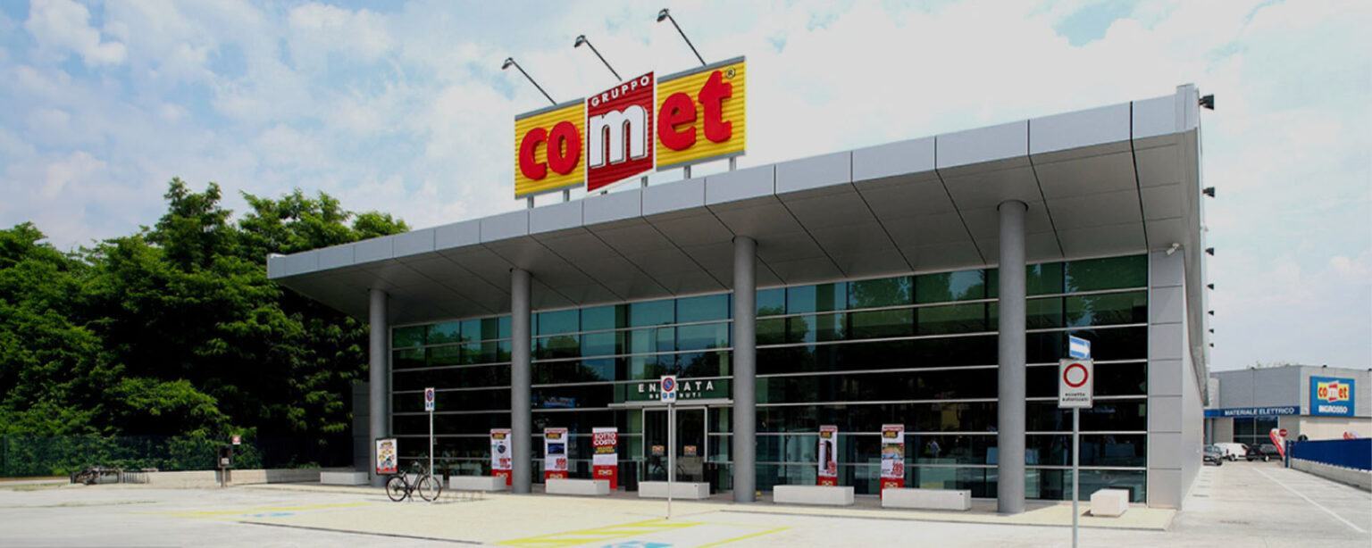 Comet Forli Vetrina