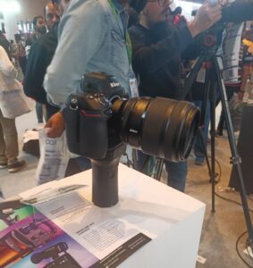 Telecamera su display nero di sicurezza