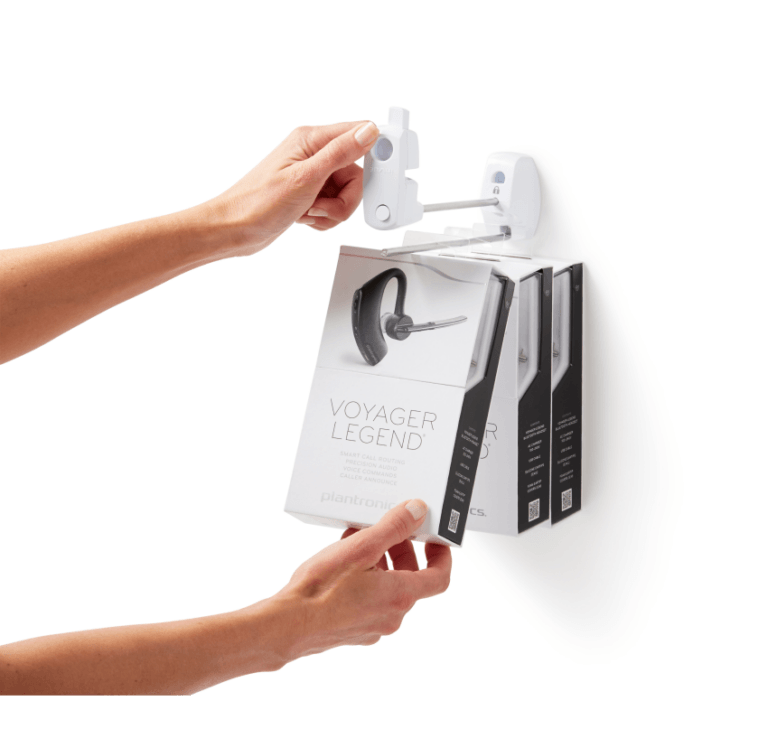 Soluzioni di sicurezza con ganci di bloccaggio per appendere la merce