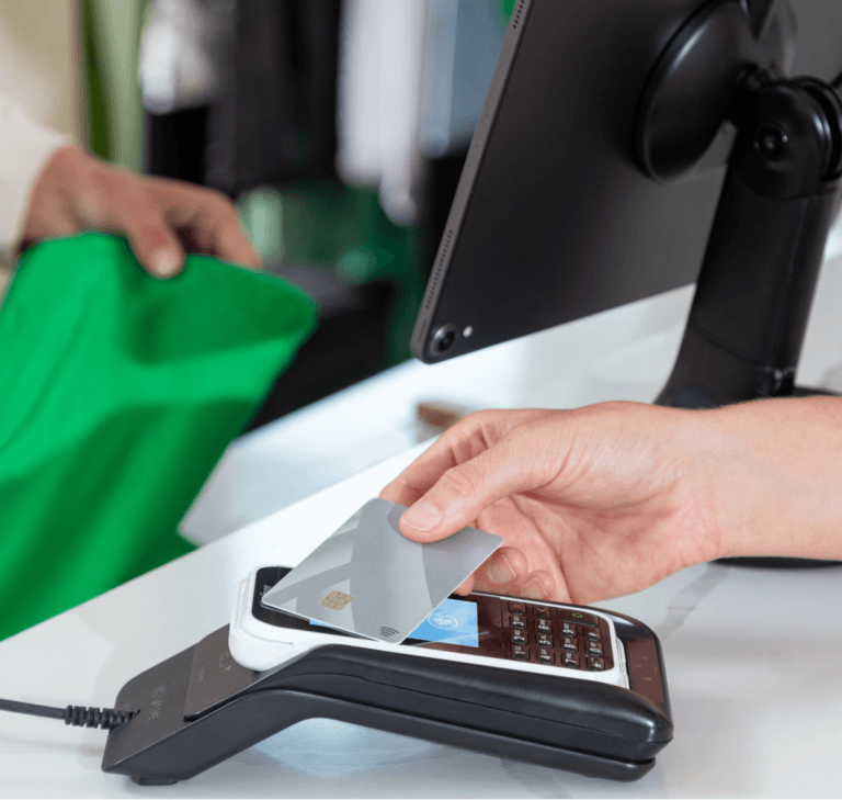 Carta di credito utilizzata su un POS