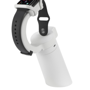 Smartwatch su espositore bianco