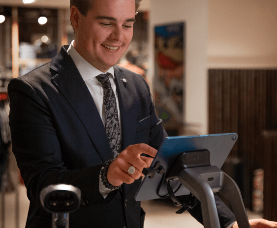 Only For Men collabora con InVue