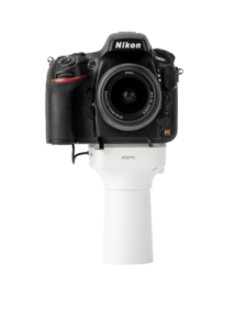Telecamera su display bianco di sicurezza