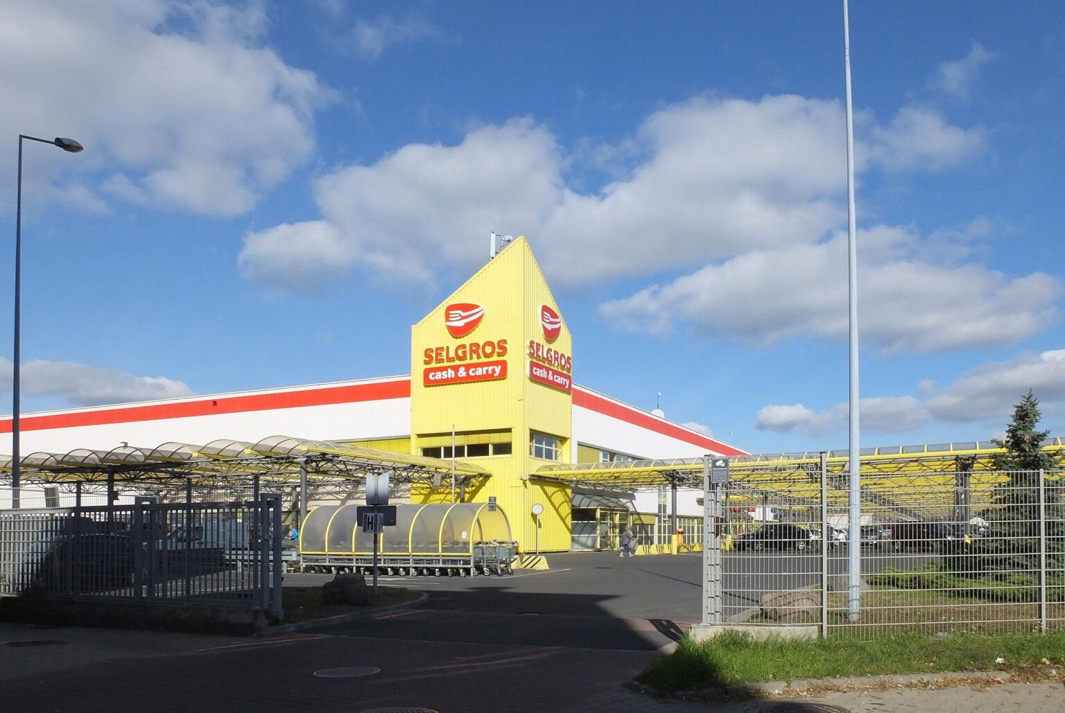 Esterno Selgros