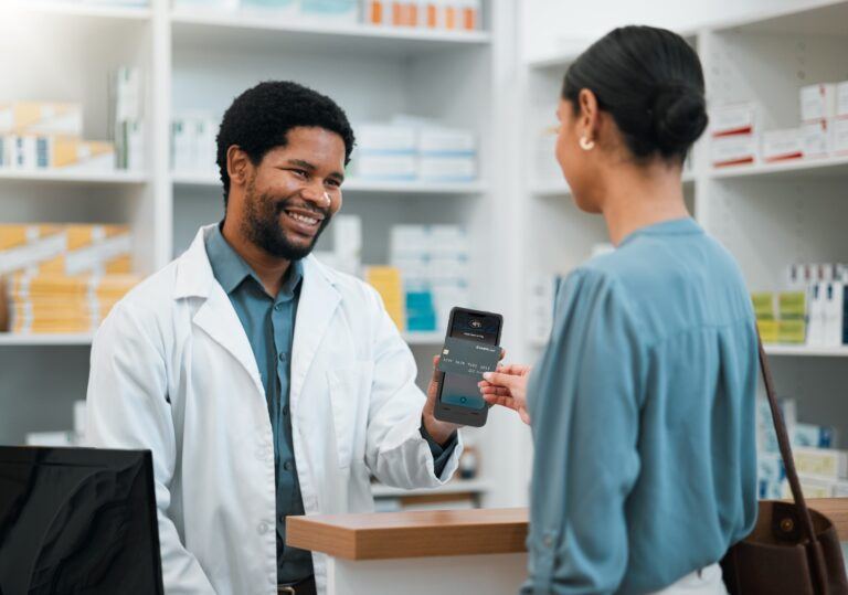 mPOS in una farmacia