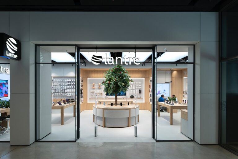 Esterno del negozio Lantre Wireless in Polonia