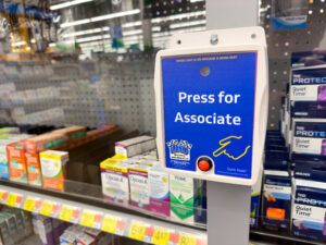 Premere per associare gli articoli da esporre