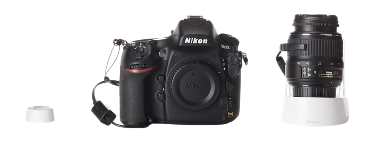 Esposizione della merce Sicurezza per fotocamere compatte e reflex digitali e obiettivi